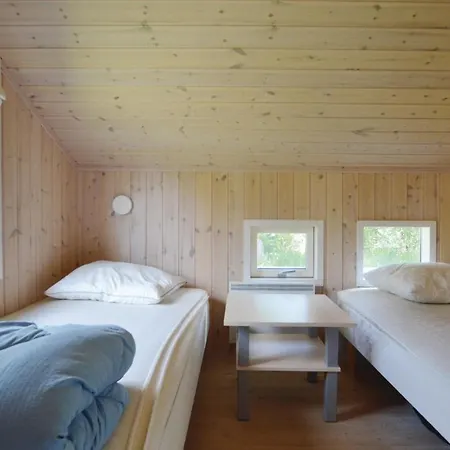 Two Bedroom Holiday In Asnas *