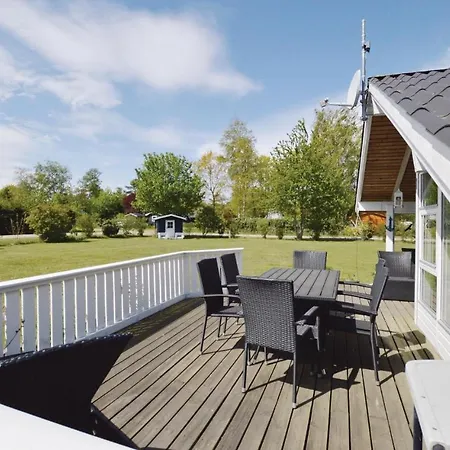 Semesterbostad Two Bedroom Holiday In Asnas *