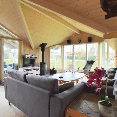 Two Bedroom Holiday In Asnas Semesterbostad Asnæs