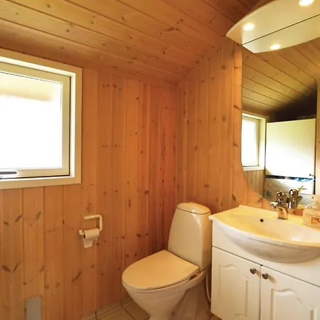 Semesterbostad Two Bedroom Holiday In Asnas Asnæs